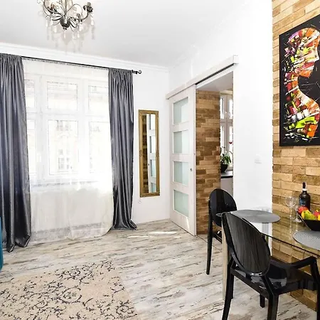 Lägenhet Komfortowe Przy Rynku Klimatyzacja *