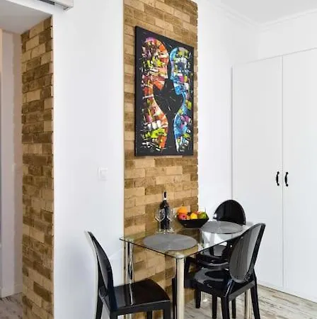 Lägenhet Komfortowe Przy Rynku Klimatyzacja