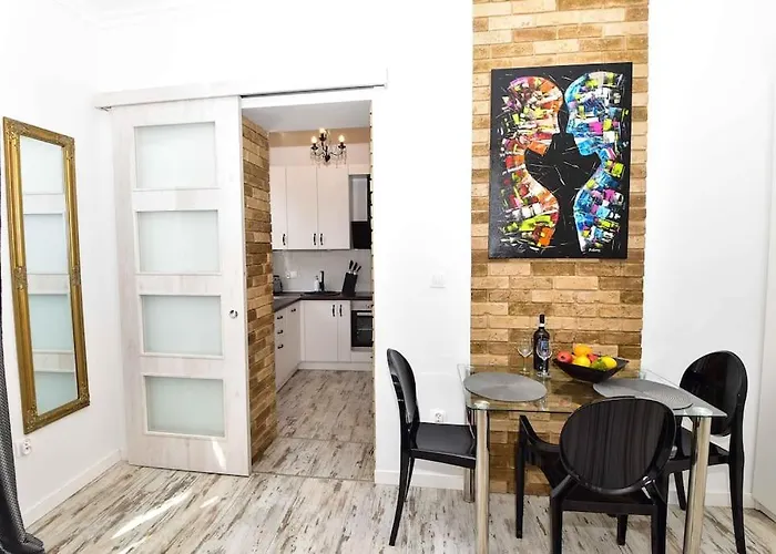 Komfortowe Przy Rynku Klimatyzacja Breslavia