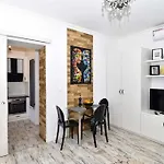 Komfortowe Przy Rynku Klimatyzacja Apartment