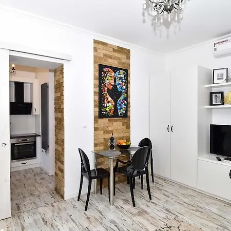 Komfortowe Przy Rynku Klimatyzacja Apartment