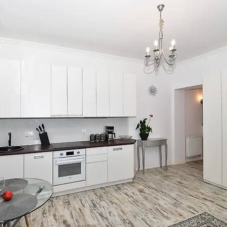 Komfortowe Przy Rynku Klimatyzacja Apartment